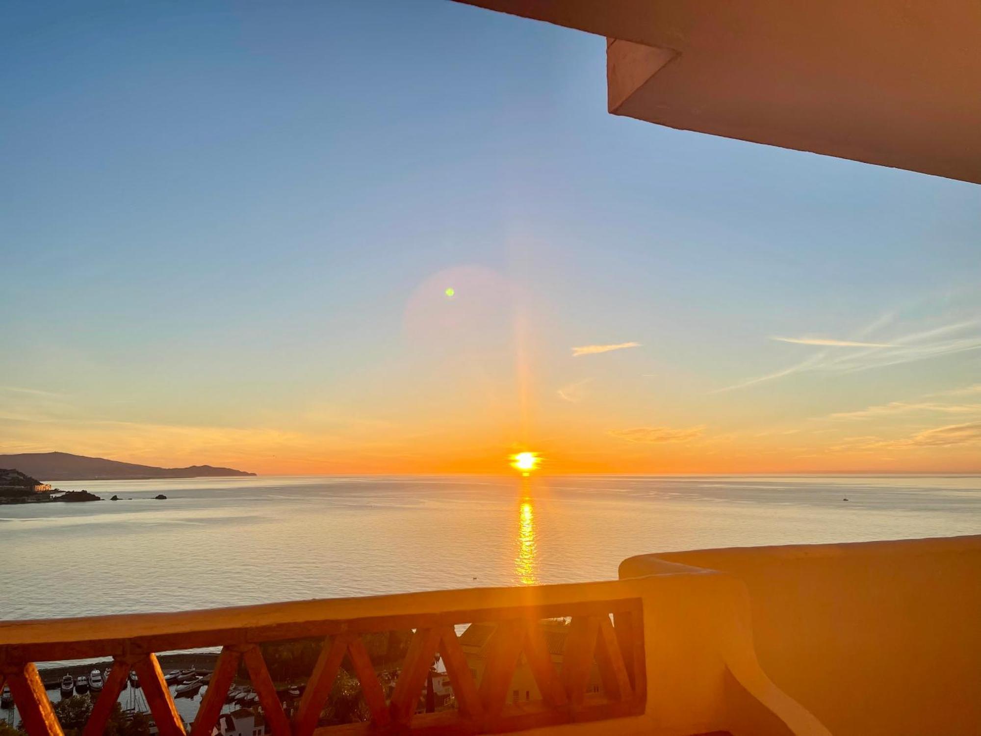 Marina Sunrise, Preciosas Vistas Al Mar Lägenhet La Herradura  Exteriör bild